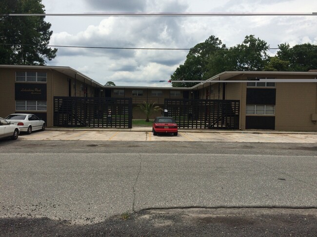 Property Exterior - 4575 Lexington Ave