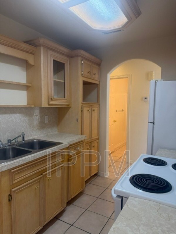 Foto del edificio - 3240 McAllen Rd