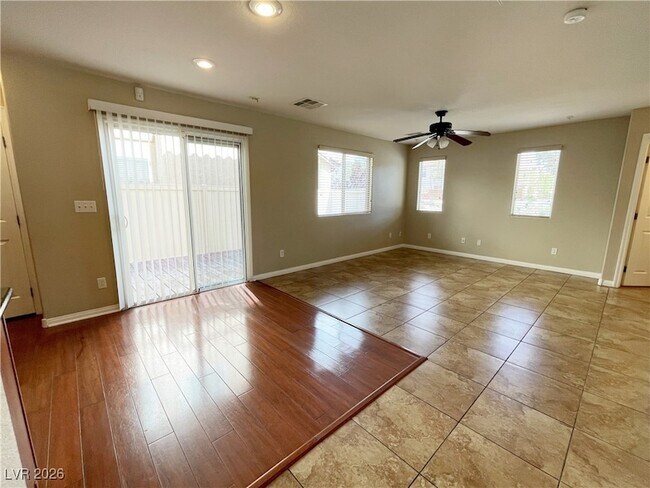 Building Photo - 1176 Claire Rose Ave