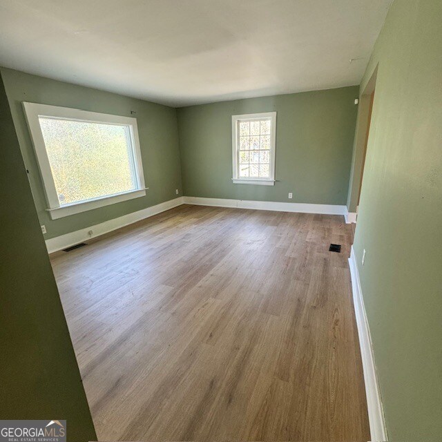 Building Photo - 2344 Ripplewater Dr SE