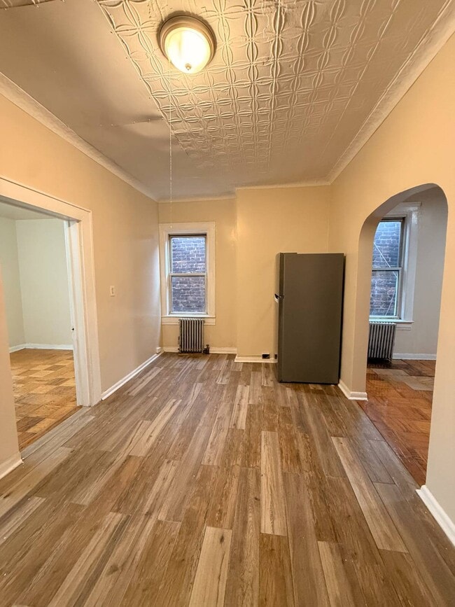 Building Photo - 2264 Pacific St