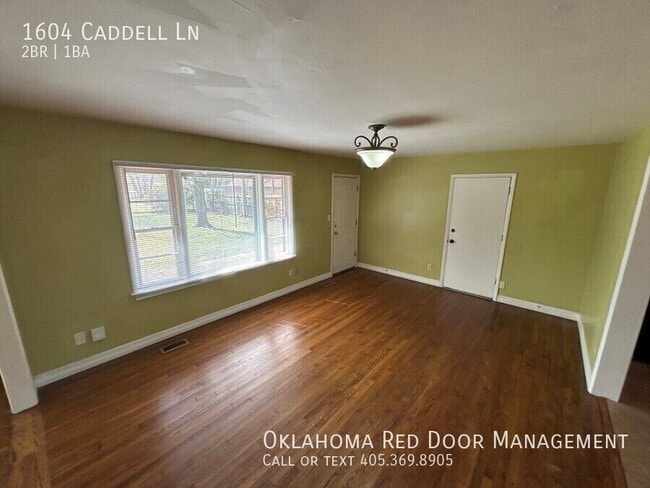 Building Photo - 1604 Caddell Ln