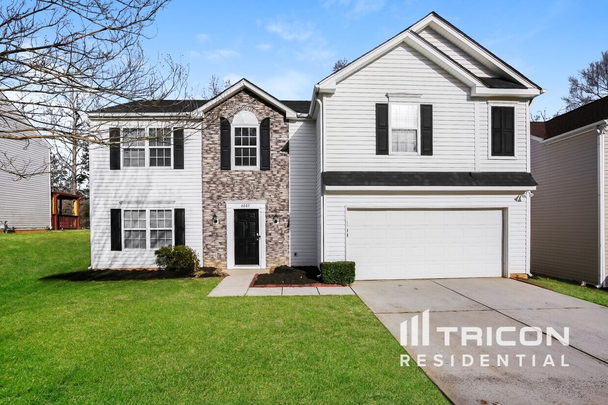Foto principal - 6605 Forest Cross Dr
