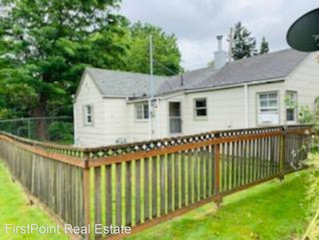 Building Photo - 2 br, 1 bath House - 509 3rd St SW