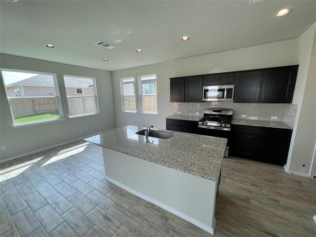 Building Photo - 176 Heather Glen Way