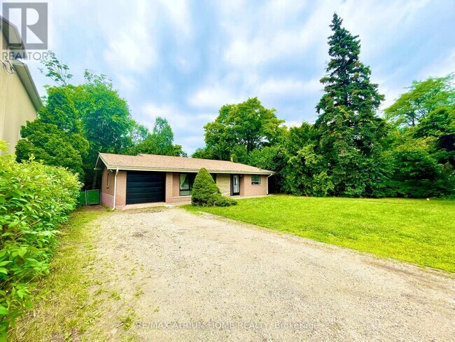 Photo du bâtiment - 9740 Keele St