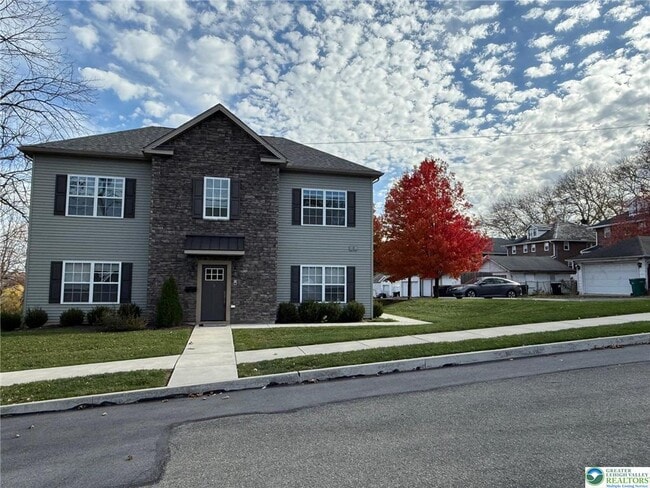 Foto del edificio - 1332-1334 Genoa St