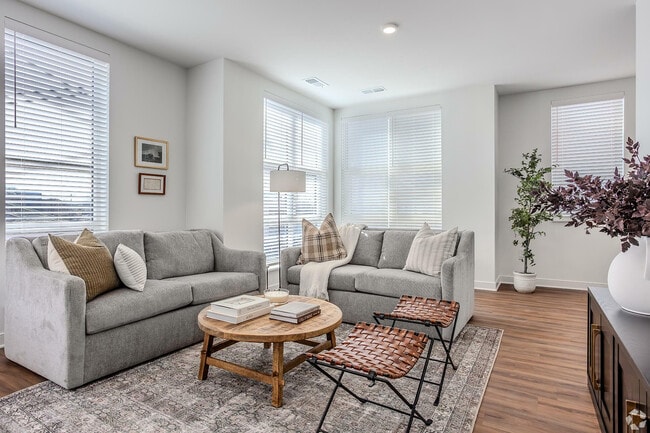 Model Home - Fifth x Northwest