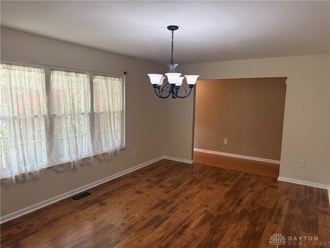 Foto del edificio - 6418 Oakhurst Pl