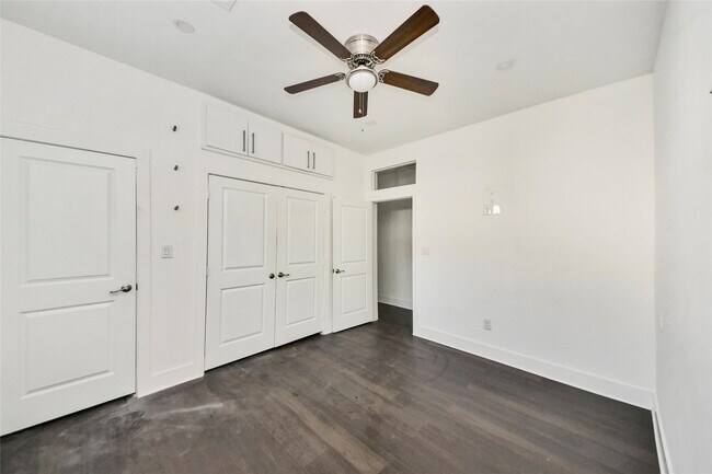 Foto del edificio - 4720 McKinney St