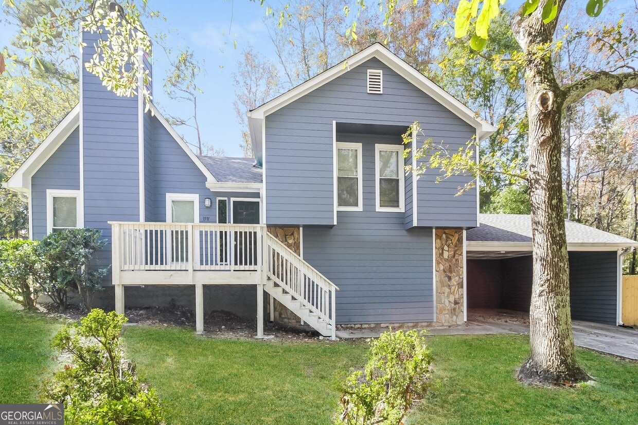 Primary Photo - 1591 Sky Crest Dr