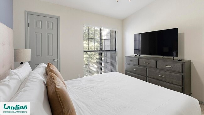 Building Photo - 17811 Vail St