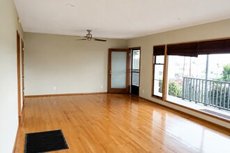 Foto del edificio - 2302 E 21st St