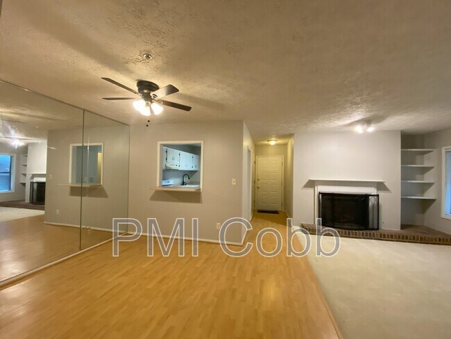 Foto del edificio - 2307 Cumberland Ct SE