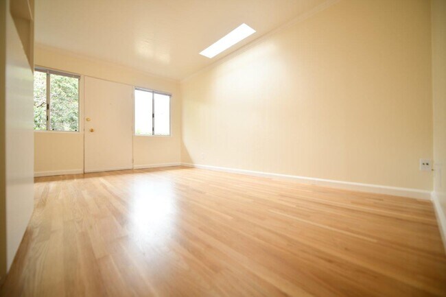 Foto del edificio - 1932 6th Ave