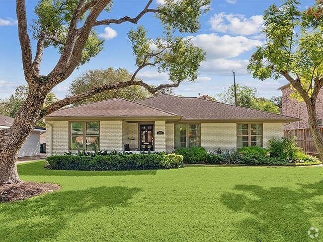 Building Photo - 3423 Norris Dr