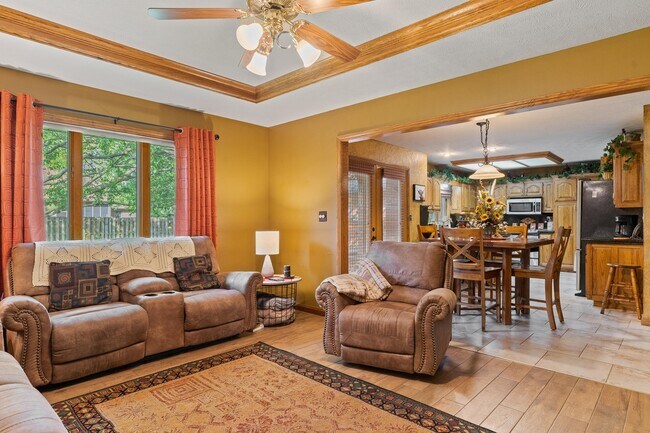 Foto del edificio - 4673 S Forest Ave