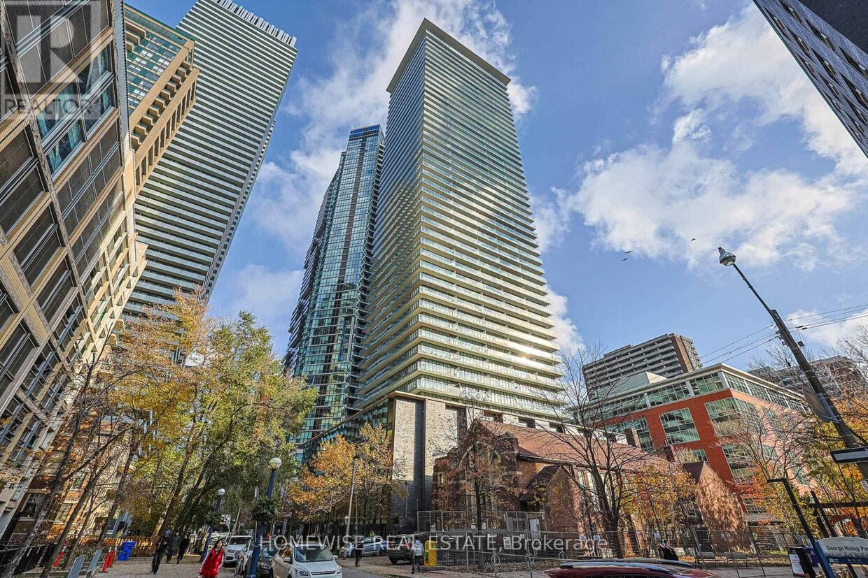 Photo principale - 33 Charles St E