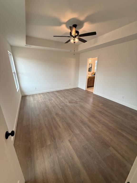 Foto del edificio - 5217 Whisper Dr