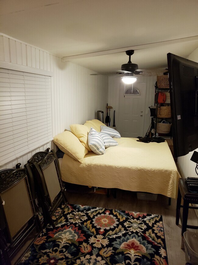 Photo - 8652 Firwood Dr House