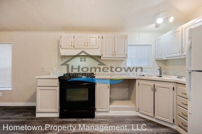 Building Photo - 3 br, 2 bath House - 8764 W Meadow Brook Cir