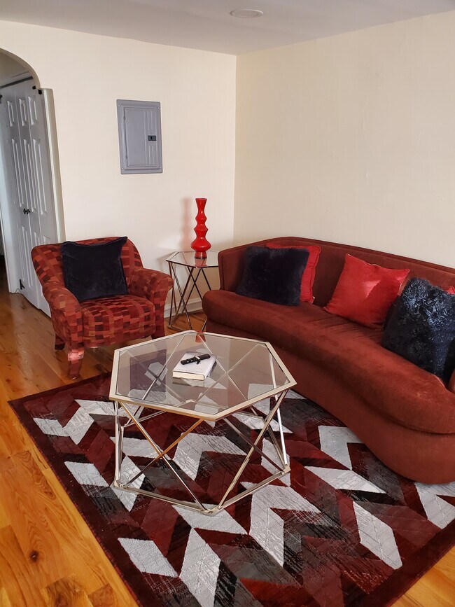 Living Area - 8115 Forrest Ave