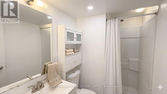 Photo du bâtiment - 149 Gerrard St E