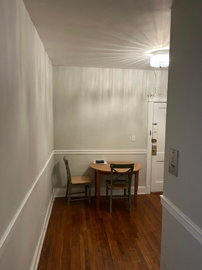 Foto del edificio - 1197 Commonwealth Ave