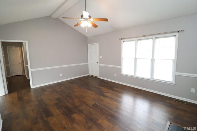 Building Photo - 1309 Sweet Charm Ln