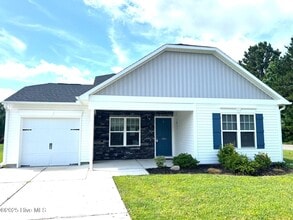 Building Photo - 1405 Judith Dr SE