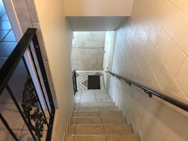 Building Photo - 401 Boca Chica Blvd