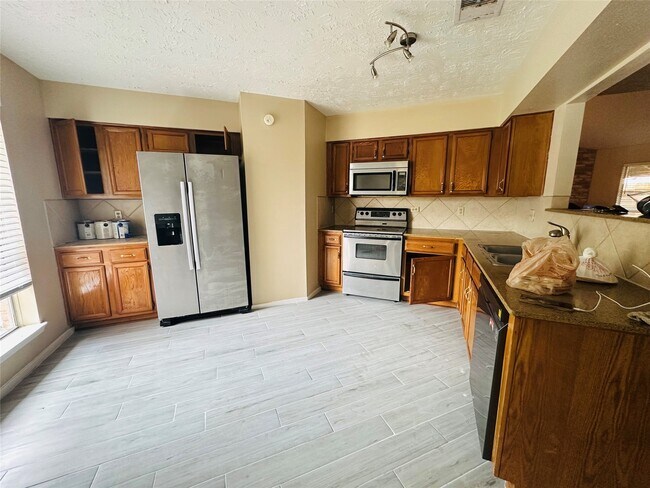 Foto del edificio - 10826 Laureldale Ct