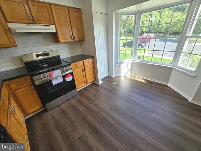 Building Photo - 3151 Thornapple Ct