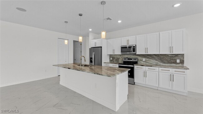 Building Photo - 3225 NW 21st Terrace