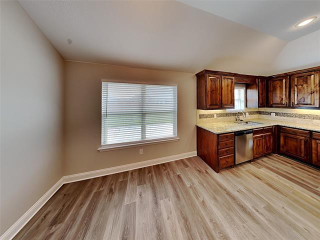 Building Photo - 2021 Bay Laurel Dr