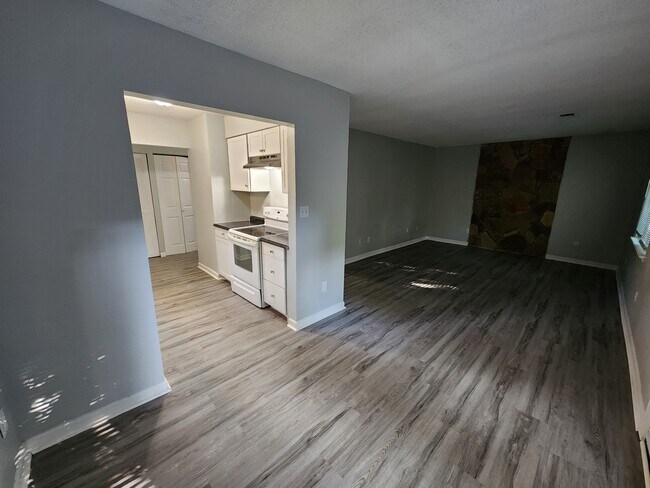 Building Photo - 108 Beatty Downs Rd
