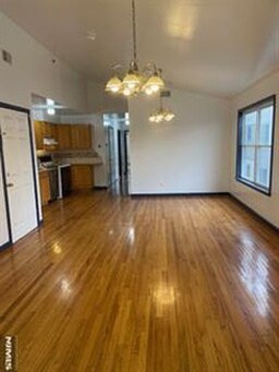 Foto principal - 2707 Central Ave