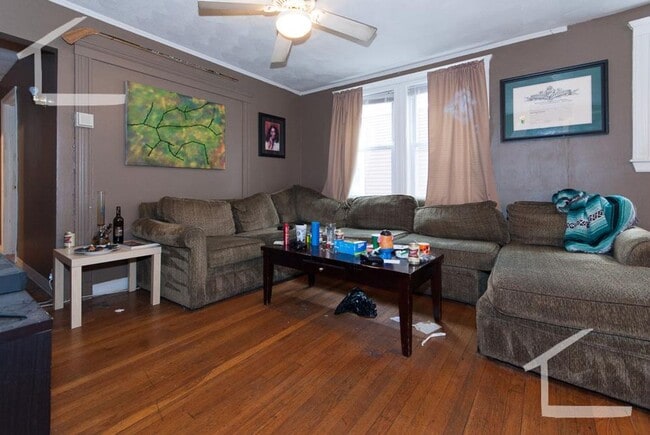 Photo - ALLSTON 5 BED/2 BATH FOR 9/1/2026 Apartment