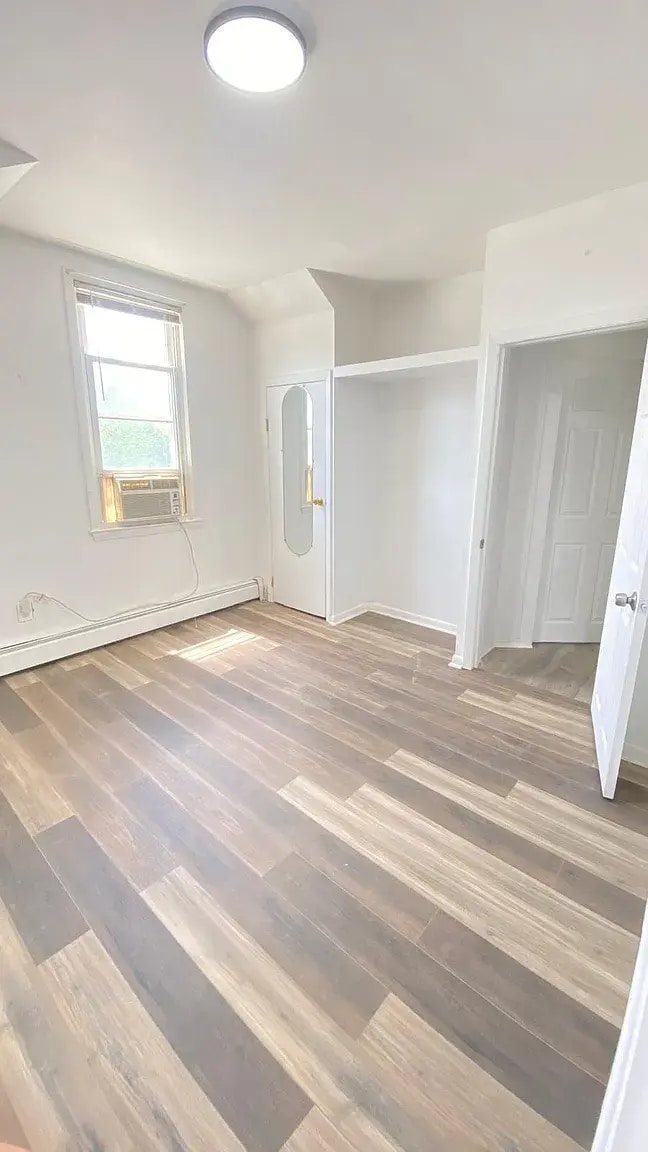 Building Photo - 209 Minna Ave