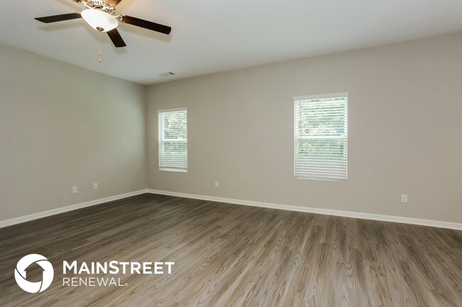 Building Photo - 522 Firethorn Ct