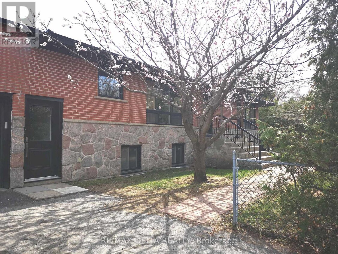 Photo principale - 981 Lola St