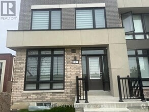 Building Photo - 817-817 Conlin Rd E