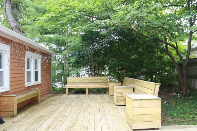 Foto del edificio - 401 S Dunn St