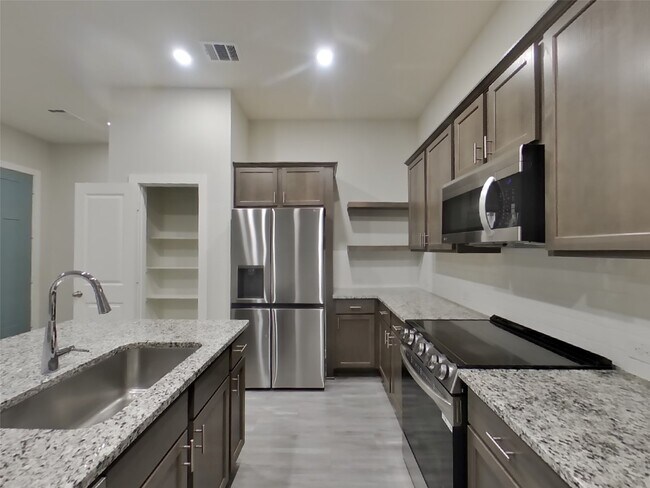 Building Photo - 22855 Terrazzo Dr