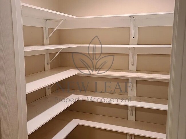 Photo - 49 Terracina Blvd House