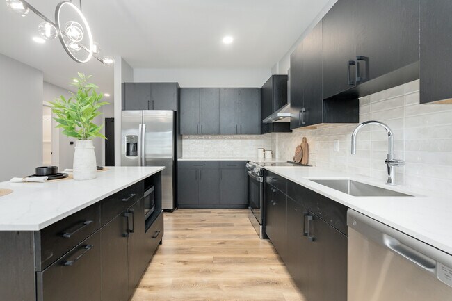 Foto del edificio - Lindsey Living