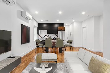 Foto del edificio - 418 Suydam St