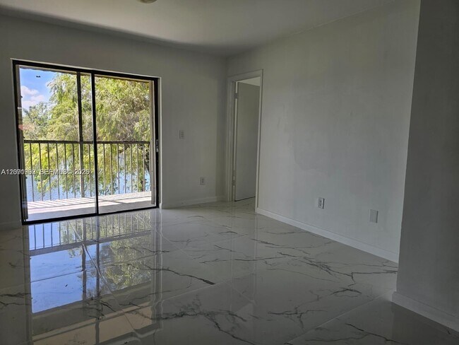 Foto del edificio - 6565 W 26th Dr
