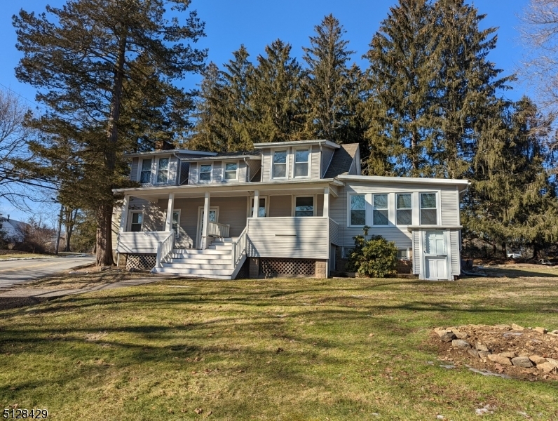 Foto principal - 51 Carrell Rd