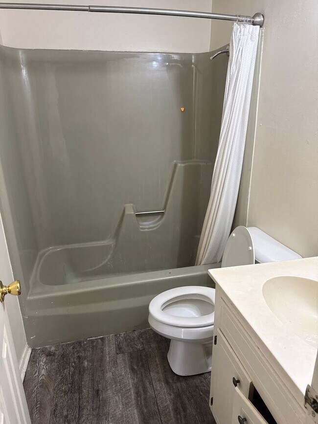 Foto del edificio - 16990 Lake Charles Hwy